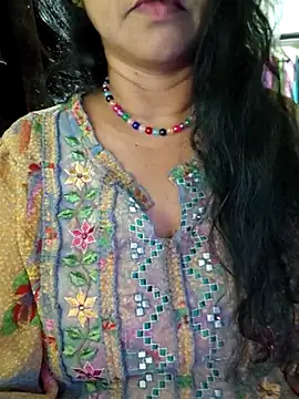 Snapshot of Bangarupapa chatting on 06-10-26, 08:08 Bangarupapa online show from 06-10-26, 08:08