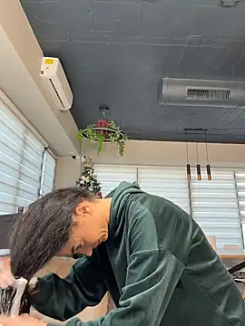 FeetVibe online show from 12-19-25, 08:10