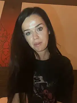 English-Chloe96 online show from 02-12-25, 01:16