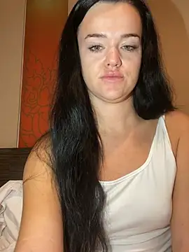 Snapshot of English-Chloe96 chatting on 02-01-26, 06:56 English-Chloe96 online show from 02-01-26, 06:56