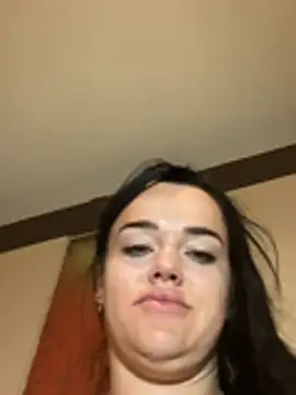 Snapshot of English-Chloe96 chatting on 03-09-26, 07:23 English-Chloe96 online show from 03-09-26, 07:23