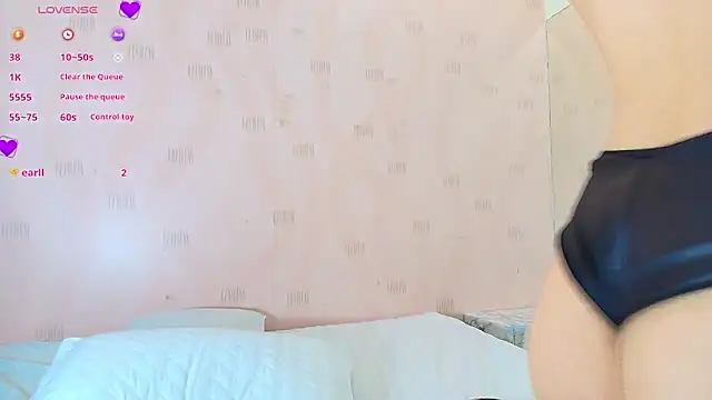 Snapshot of realshy-Stepsis chatting on 01-17-25, 12:42 realshy-Stepsis online show from 01-17-25, 12:42