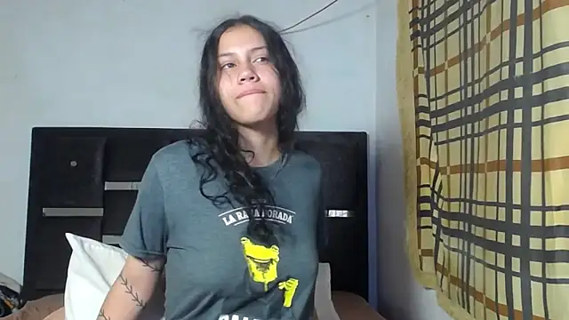 Snapshot of realshy-Stepsis chatting on 03-26-26, 12:11 realshy-Stepsis online show from 03-26-26, 12:11