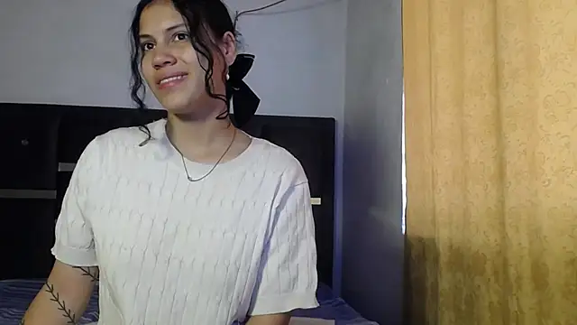 Snapshot of realshy-Stepsis chatting on 04-24-26, 01:24 realshy-Stepsis online show from 04-24-26, 01:24