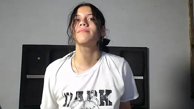Snapshot of realshy-Stepsis chatting on 05-02-26, 01:27 realshy-Stepsis online show from 05-02-26, 01:27