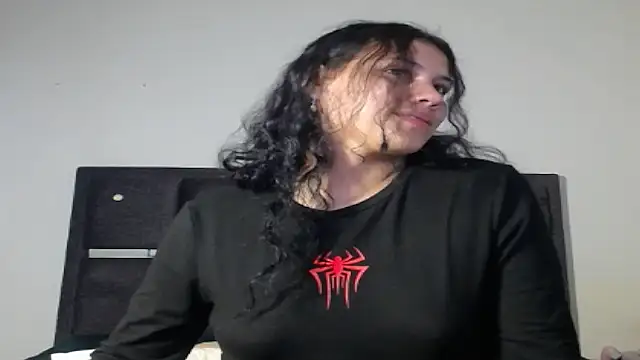Snapshot of realshy-Stepsis chatting on 06-19-26, 01:15 realshy-Stepsis online show from 06-19-26, 01:15