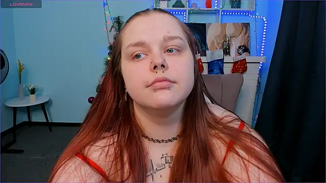 Snapshot of Crow_Diam0nd chatting on 12-29-24, 07:06 Crow Diam0nd online show from 12-29-24, 07:06