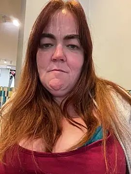 Snapshot of curvy-milf-abbie chatting on 12-05-25, 01:20 curvy-milf-abbie online show from 12-05-25, 01:20