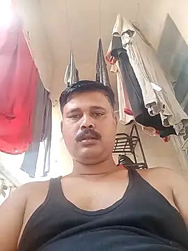 Snapshot of Vinay-kumar89 chatting on 11-19-25, 02:44 Vinay-kumar89 online show from 11-19-25, 02:44