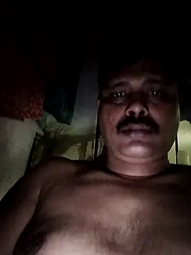 Snapshot of Vinay-kumar89 chatting on 12-21-25, 03:52 Vinay-kumar89 online show from 12-21-25, 03:52