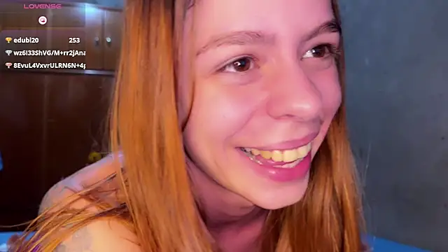 Snapshot of RuivaRaposinha chatting on 01-15-25, 10:57 RuivaRaposinha online show from 01-15-25, 10:57