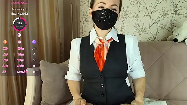 Snapshot of MilfeaN chatting on 09-19-25, 07:36 MilfeaN online show from 09-19-25, 07:36