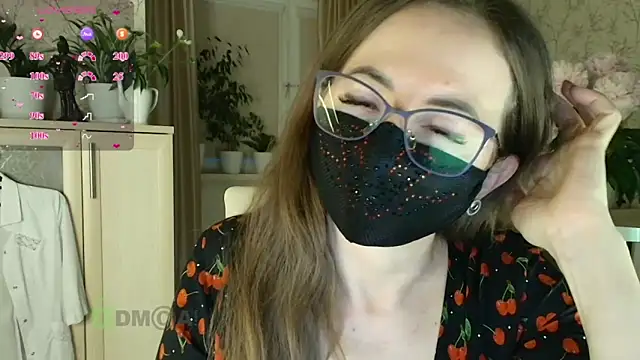 Snapshot of MilfeaN chatting on 06-20-26, 06:54 MilfeaN online show from 06-20-26, 06:54