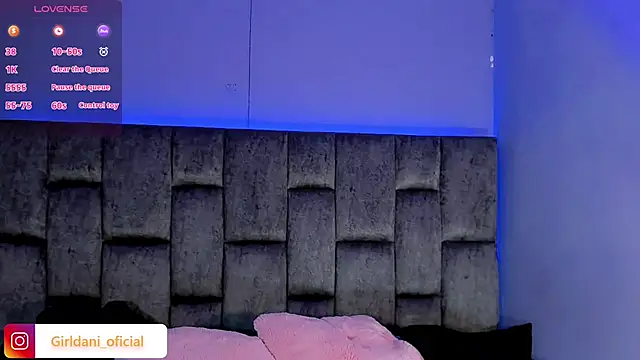 Liittle foxxxy online show from 01-28-25, 05:22