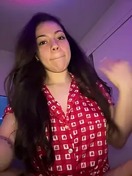 Snapshot of ladylavish chatting on 02-17-26, 08:11 ladylavish online show from 02-17-26, 08:11