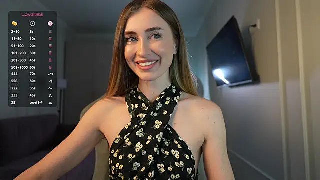 Snapshot of Coconutkittyy chatting on 10-22-25, 05:02 Coconutkittyy online show from 10-22-25, 05:02