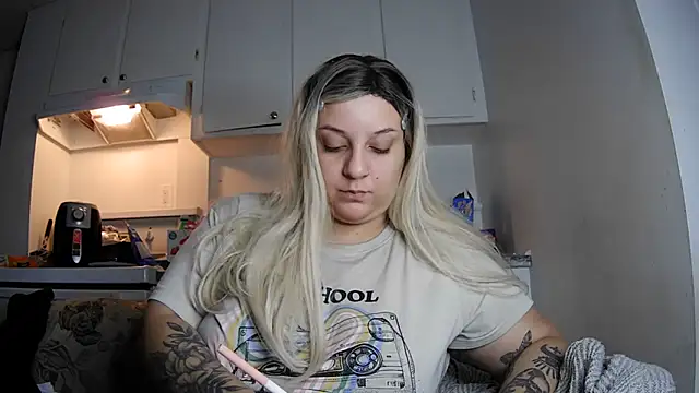 Snapshot of Lilithsincity chatting on 12-03-24, 04:03 Lilithsincity online show from 12-03-24, 04:03