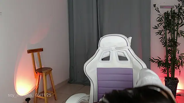 soy mariana  online show from 11-08-25, 01:50