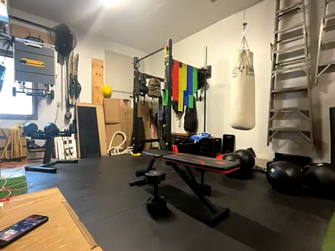 MissSwitch online show from 12-04-24, 06:28