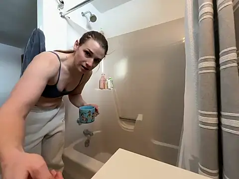 MissSwitch online show from 01-30-25, 12:27