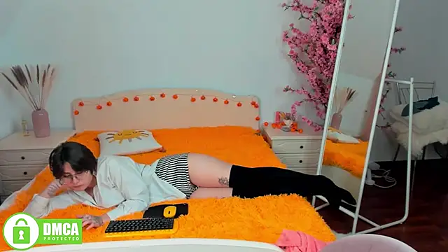 Snapshot of Funny_bunnyy chatting on 12-03-24, 03:20 Funny bunnyy online show from 12-03-24, 03:20