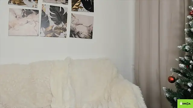 Snapshot of Funny_bunnyy chatting on 12-16-24, 03:19 Funny bunnyy online show from 12-16-24, 03:19