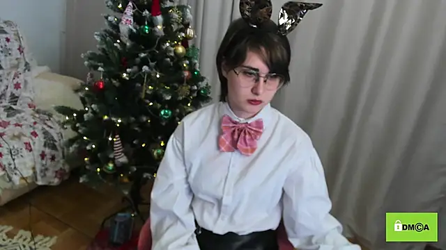 Snapshot of Funny_bunnyy chatting on 12-29-24, 12:20 Funny bunnyy online show from 12-29-24, 12:20