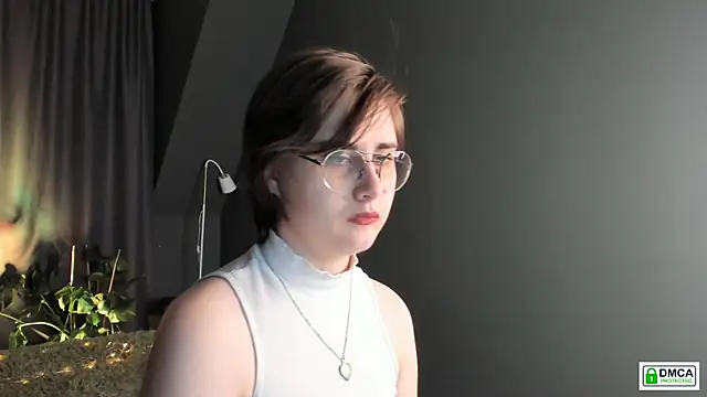 Snapshot of Funny_bunnyy chatting on 01-13-25, 08:48 Funny bunnyy online show from 01-13-25, 08:48