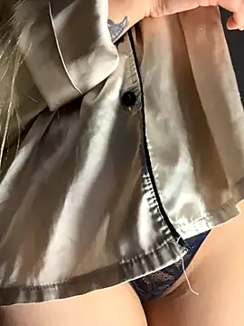 PEACHY439 online show from 11-28-25, 04:26