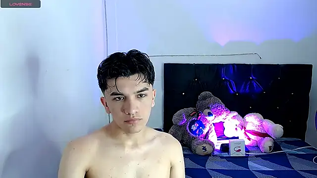 benji hoter online show from 10-21-25, 10:54