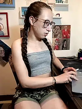 Snapshot of milena_23x chatting on 01-04-25, 02:46 milena 23x online show from 01-04-25, 02:46