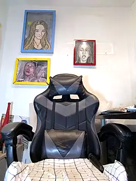 Snapshot of milena_23x chatting on 03-01-26, 10:50 milena 23x online show from 03-01-26, 10:50