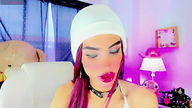 Snapshot of dollswit01 chatting on 02-09-25, 07:30 dollswit01 online show from 02-09-25, 07:30