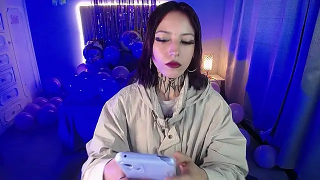 Snapshot of Scarllett_BDSM chatting on 11-08-25, 06:02 Scarllett BDSM online show from 11-08-25, 06:02