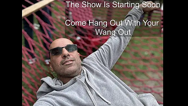 Snapshot of bear_russian_hunk chatting on 03-02-26, 02:35 bear russian hunk online show from 03-02-26, 02:35