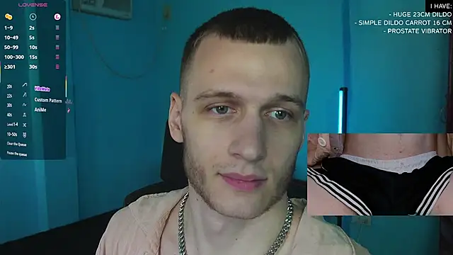 Snapshot of mickeypict chatting on 02-25-25, 04:24 mickeypict online show from 02-25-25, 04:24