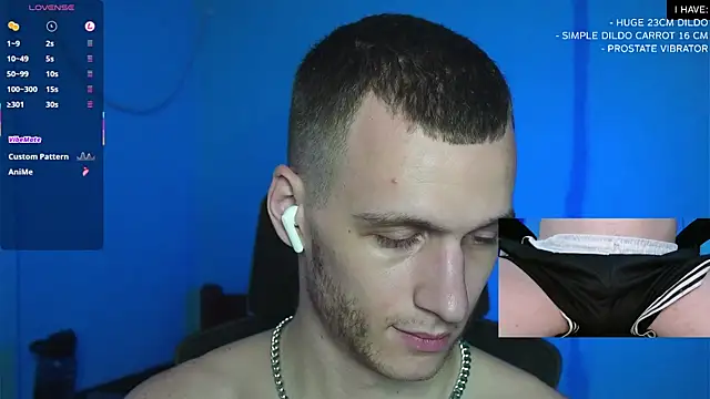 Snapshot of mickeypict chatting on 02-25-25, 09:53 mickeypict online show from 02-25-25, 09:53