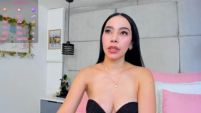 Snapshot of AmbarJensen chatting on 03-21-25, 08:08 AmbarJensen online show from 03-21-25, 08:08