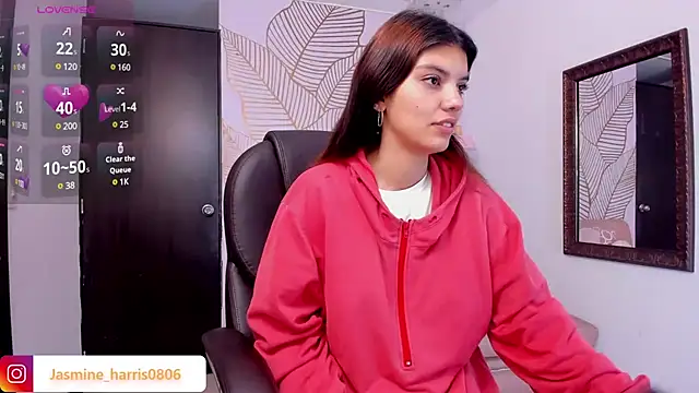 Snapshot of JasmineHarris chatting on 03-13-25, 11:51 JasmineHarris online show from 03-13-25, 11:51