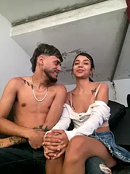 Snapshot of Rouuus12 chatting on 01-15-26, 02:21 Rouuus12 online show from 01-15-26, 02:21