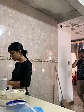 Snapshot of Rouuus12 chatting on 02-15-26, 12:58 Rouuus12 online show from 02-15-26, 12:58