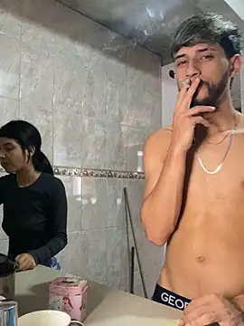 Snapshot of Rouuus12 chatting on 02-16-26, 03:52 Rouuus12 online show from 02-16-26, 03:52