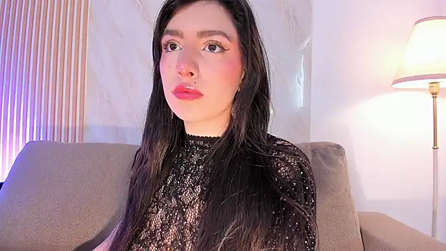 Snapshot of Eliz_jane chatting on 05-22-26, 02:44 Eliz jane online show from 05-22-26, 02:44