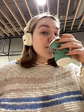 SuzieMurray online show from 03-01-25, 07:19