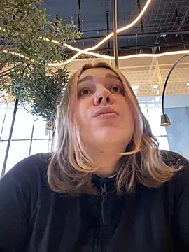 SuzieMurray online show from 03-04-25, 11:29