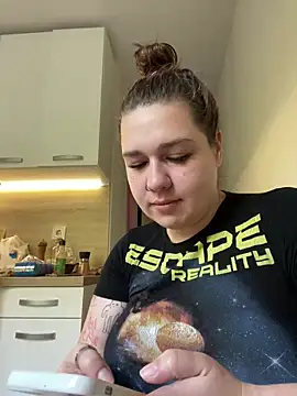 SuzieMurray online show from 10-01-25, 10:21