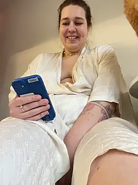 SuzieMurray online show from 11-11-25, 12:27