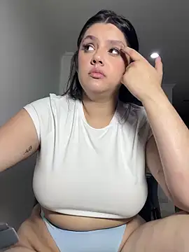 kimberlyhills1 online show from 02-18-25, 10:58