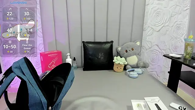 Snapshot of AlexaFoxy18 chatting on 08-01-26, 06:12 AlexaFoxy18 online show from 08-01-26, 06:12