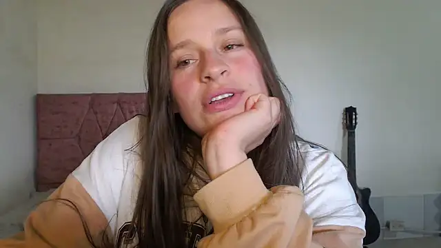 Snapshot of Serenity chatting on 06-29-26, 10:32 Serenity online show from 06-29-26, 10:32